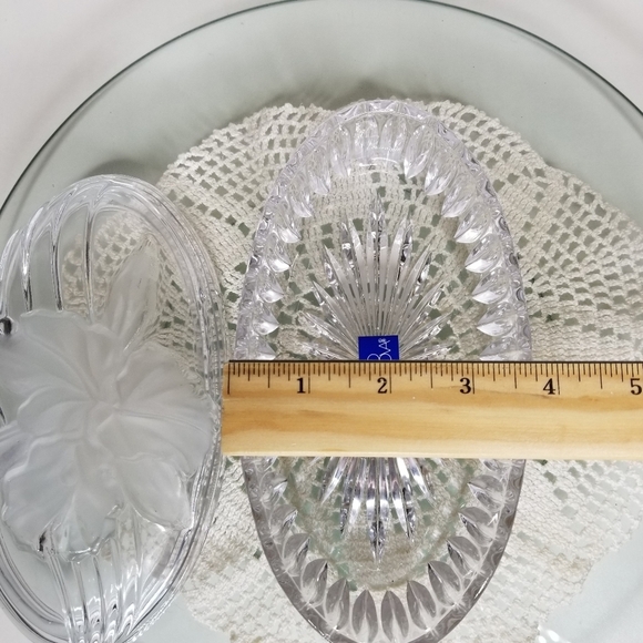 Mikasa Studio Nova Oval Frosted‎ Iris Cyrstal Lid Trinket Dish Candy Trea… - Picture 11 of 12